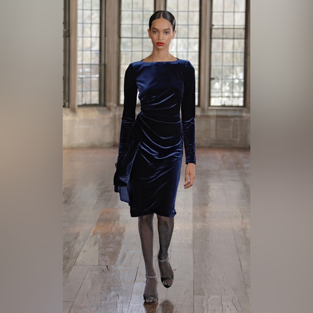 NWT Badgley Mischka Blue Velvet - Picture 2 of 6